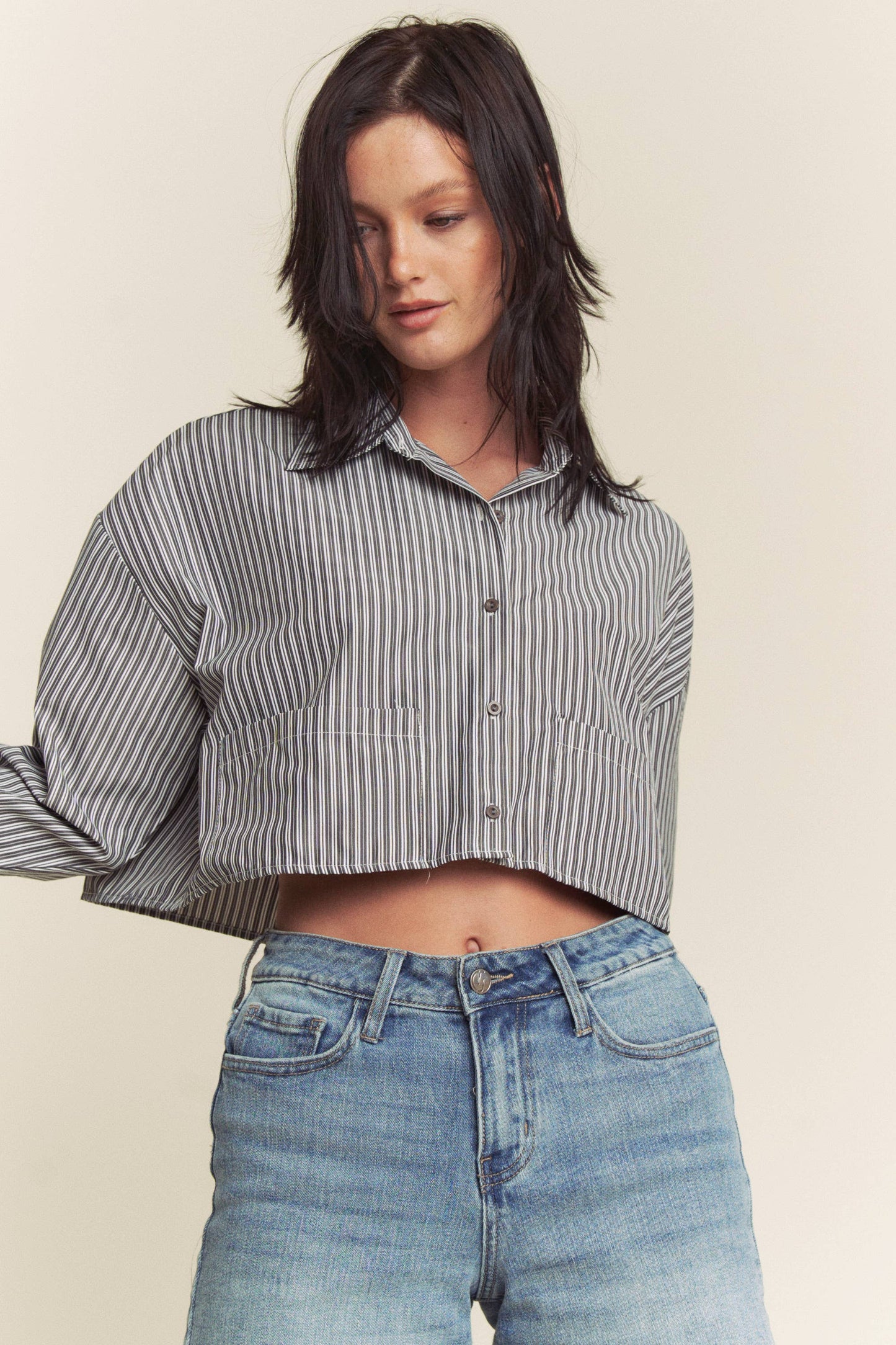 STRIPE POCKET BUTTON DOWN CROP SHIRT